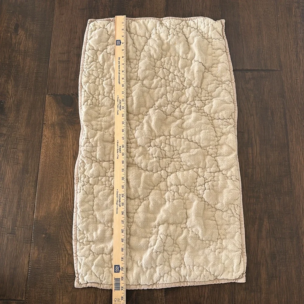 Pottery Barn Beige Textured Organic Thick Cotton Pickstitch King Pillow Sham (1)